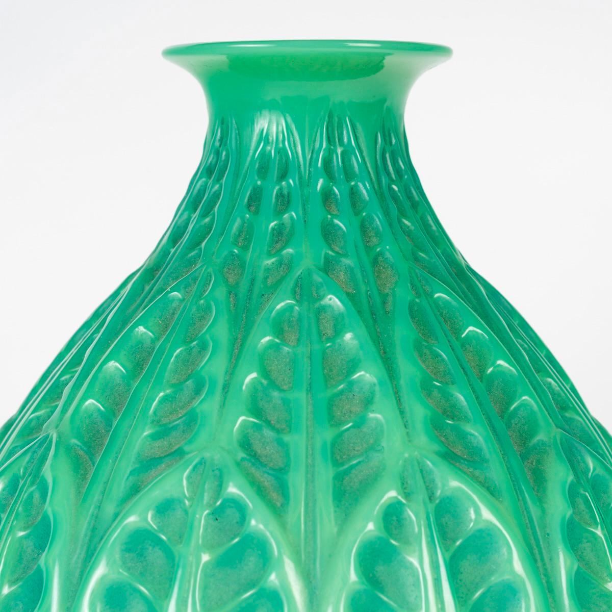 French 1927 Rene Lalique Art Deco Vase Malesherbes Jade Green Glass Green Patina
