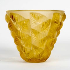 1927 René Lalique - Art Deco Vase Moissac Yellow Glass