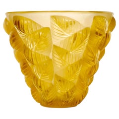 1927 René Lalique - Art Deco Vase Moissac Yellow Glass