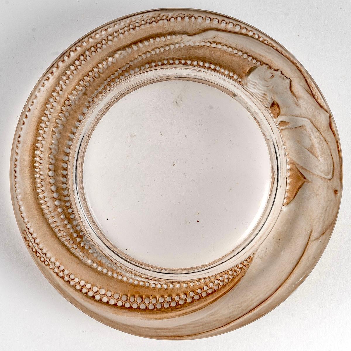 Early 20th Century 1927 René Lalique, Ashtray Antheor Frosted Glass with Sepia Patina, Mermaid