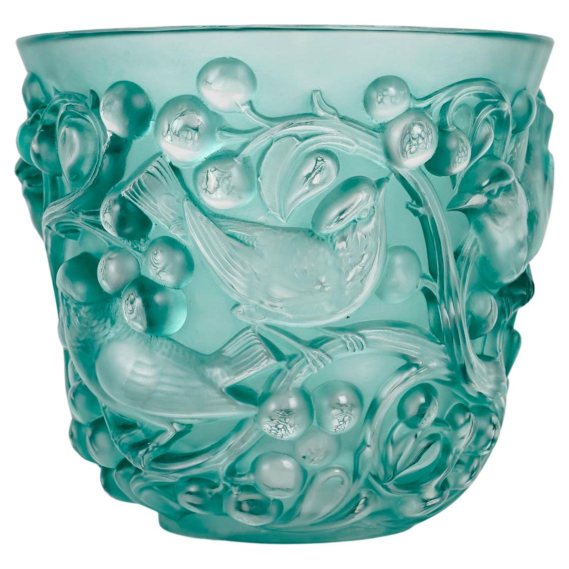 1927 René Lalique Vase Avallon Verre dépoli Turquoise Patina Moineaux Oiseaux