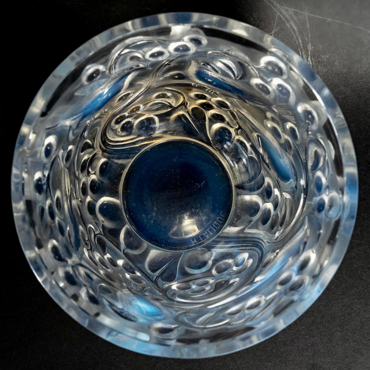 Vase Avallon Opalescent R.Lalique Opalescence Glass Sparrows Birds 