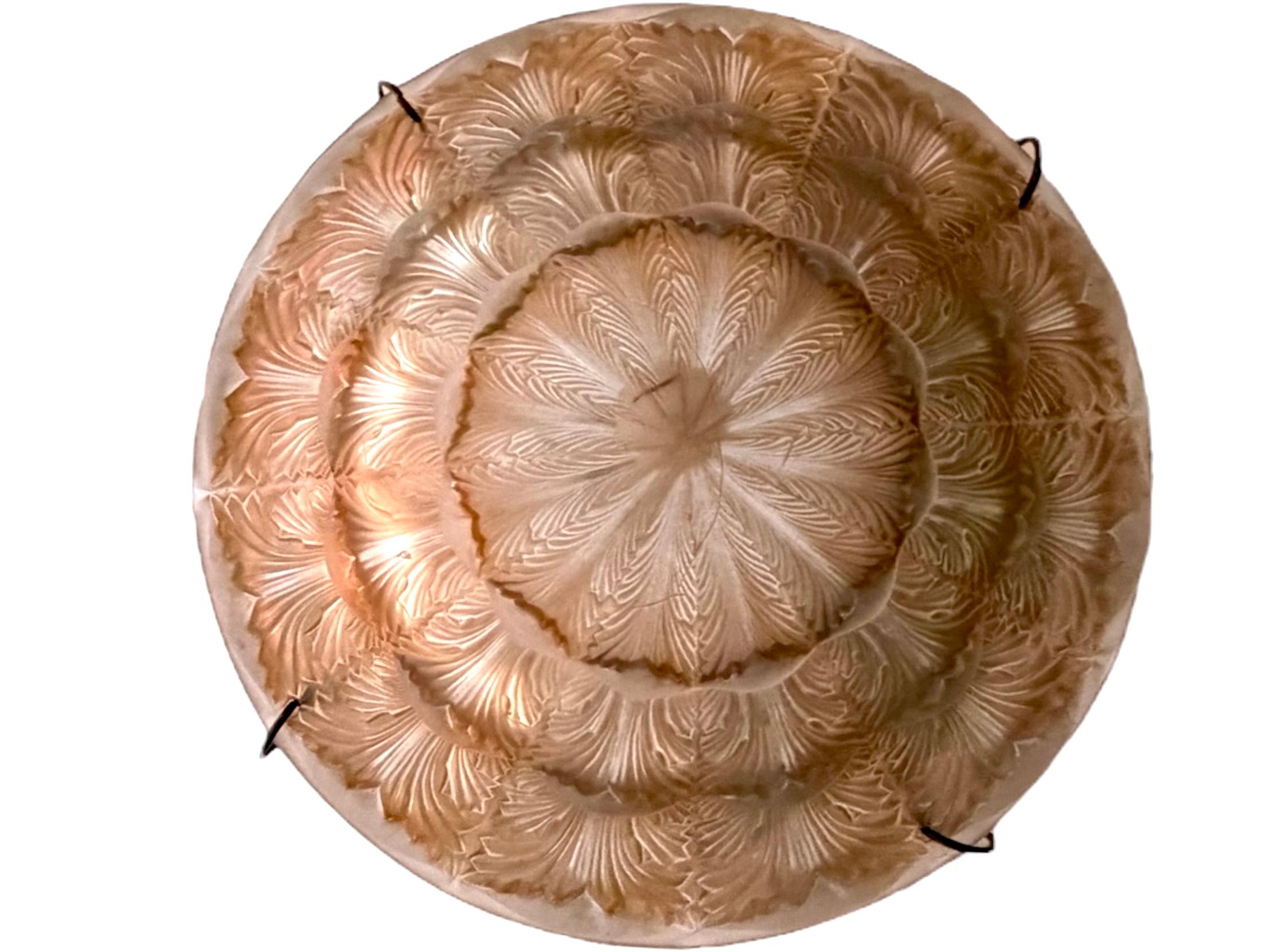 1927 René Lalique - Lámpara de techo Chandelier Gaillon Cristal pátina sepia Francés en venta