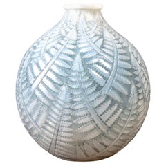 1927 René Lalique Espalion Vase Double Cased Opalescent Glass with Blue Patina