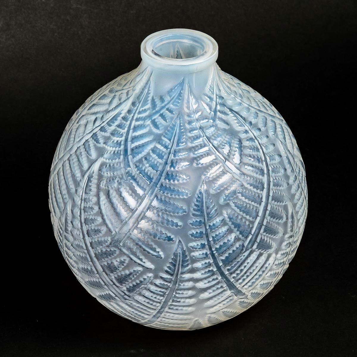 Art Deco 1927 René Lalique Espalion Vase Double Cased Opalescent Glass with Grey Patina