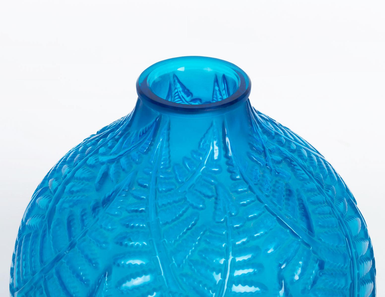 Art Deco 1927 René Lalique Espalion Vase Electric Blue Glass Ferns