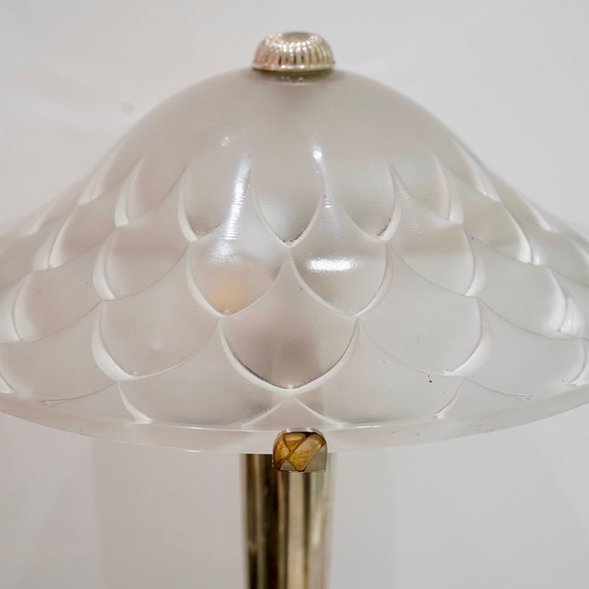 1927 René Lalique - Lamp Verone Dahlias Glass & Nickeled Bonze In Good Condition In Boulogne Billancourt, FR