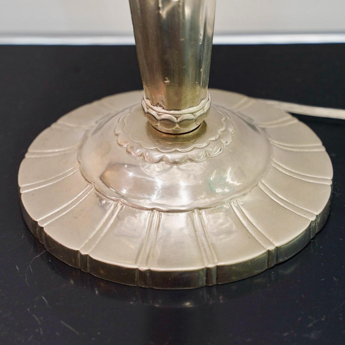 Early 20th Century 1927 René Lalique - Lamp Verone Dahlias Glass & Nickeled Bonze