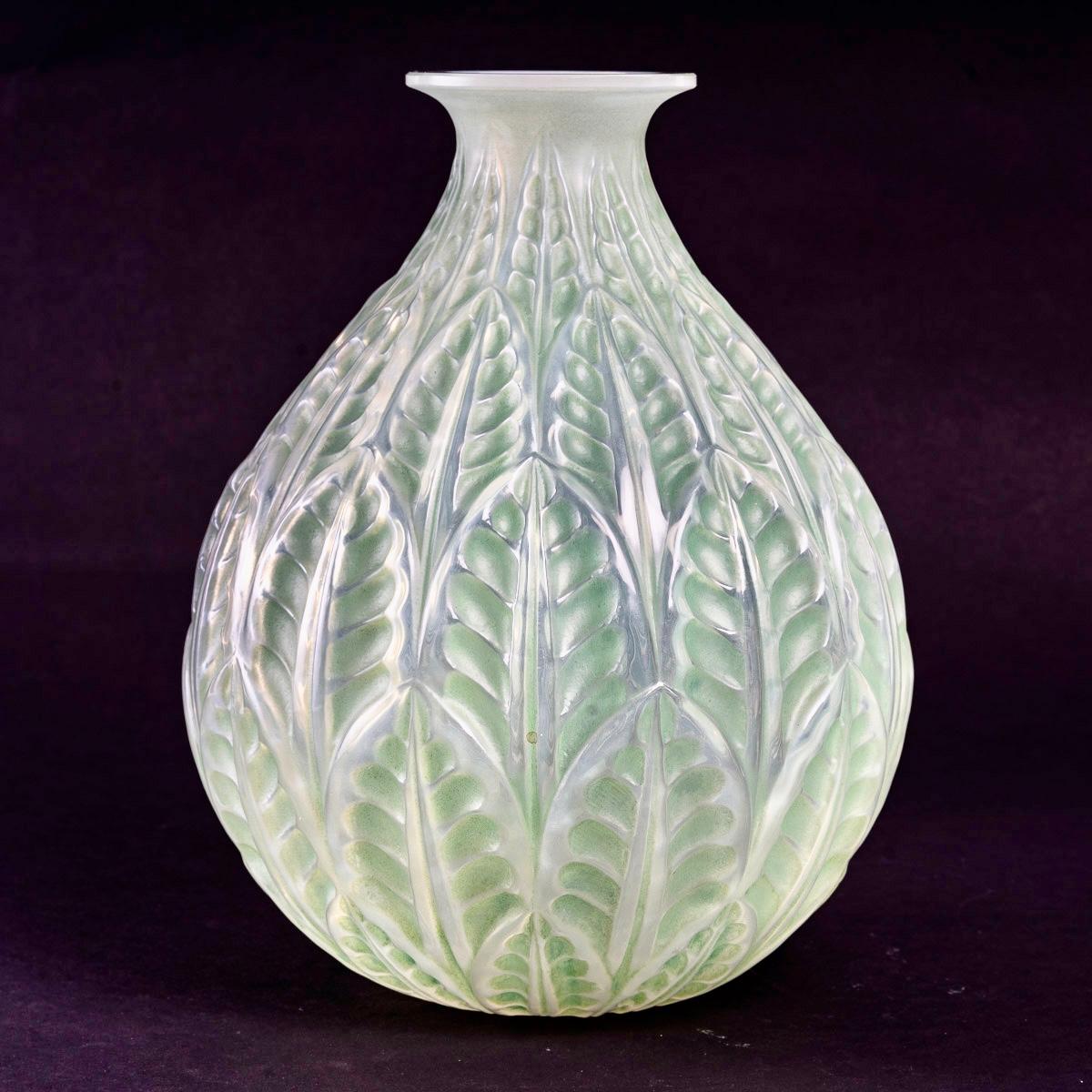Art Deco 1927 René Lalique Malesherbes Vase in Double Cased Opalescent Glass Green Patina