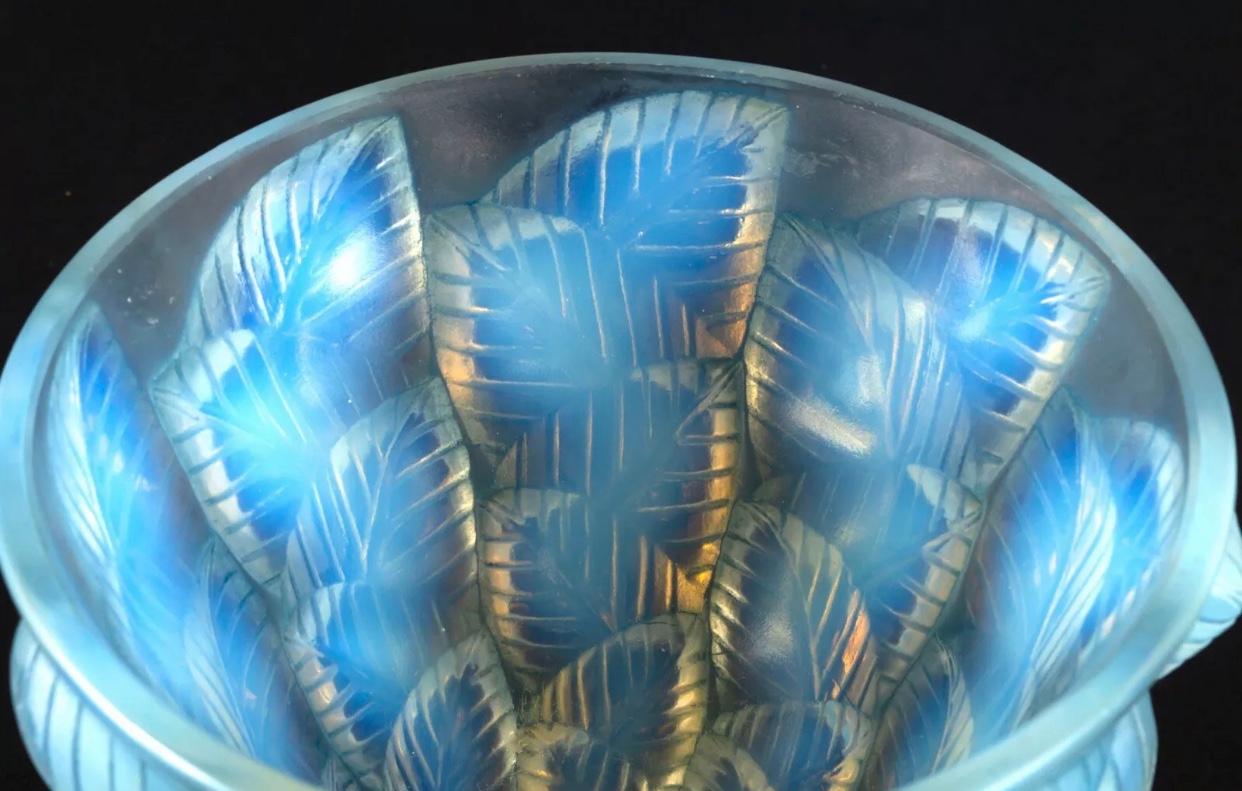 French 1927 René Lalique Moissac Vase in Opalescent Glass with Blue Stain Leaves