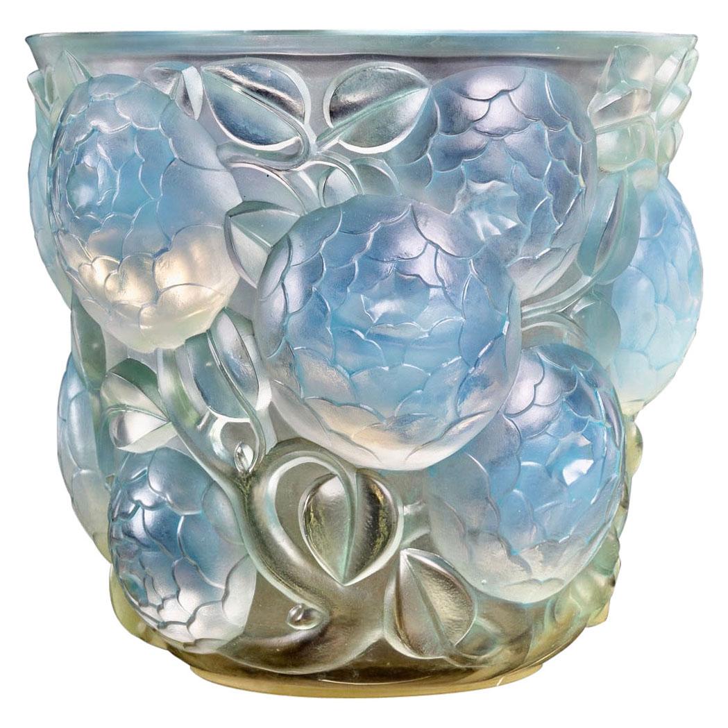 1927 Rene Lalique Original Oran Vase in Opalescent Glass