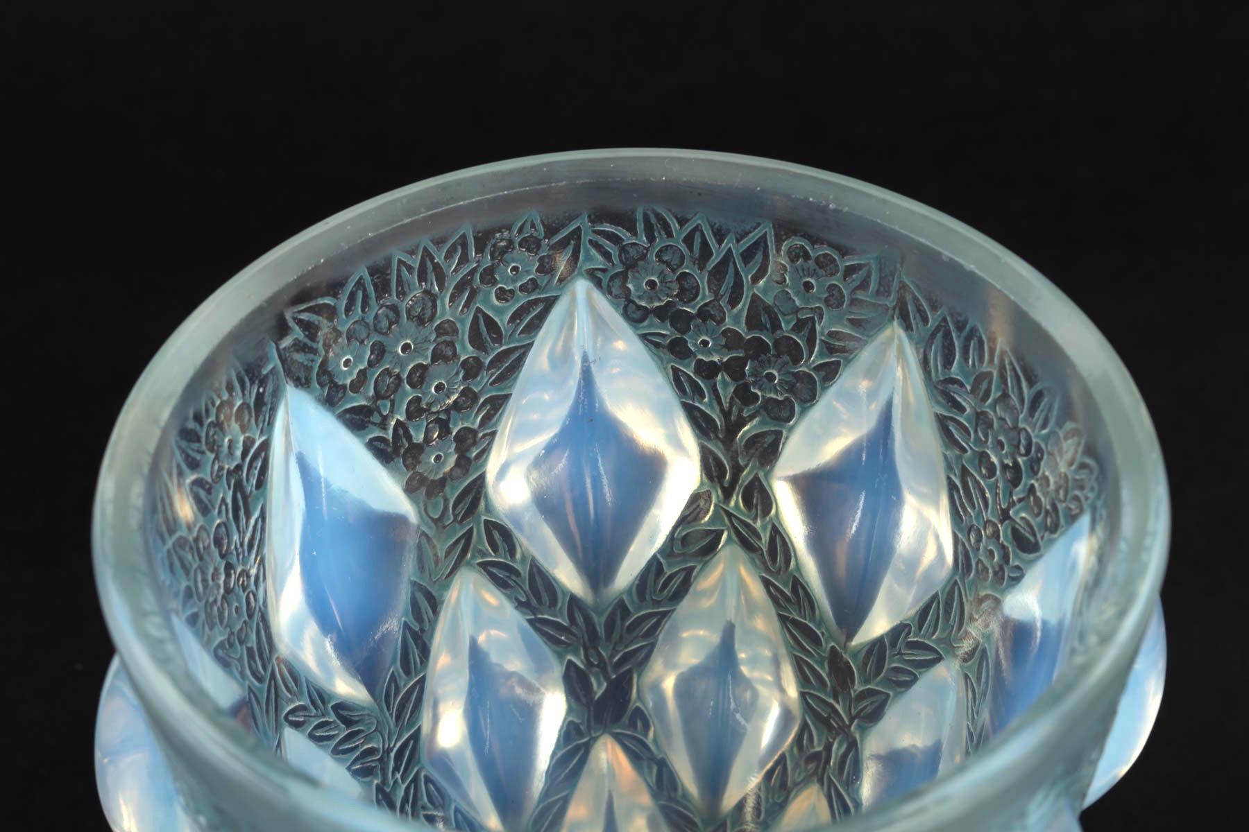 Art Deco 1927 René Lalique Rampillon Vase in Opalescent Glass with Blue-Green Patina