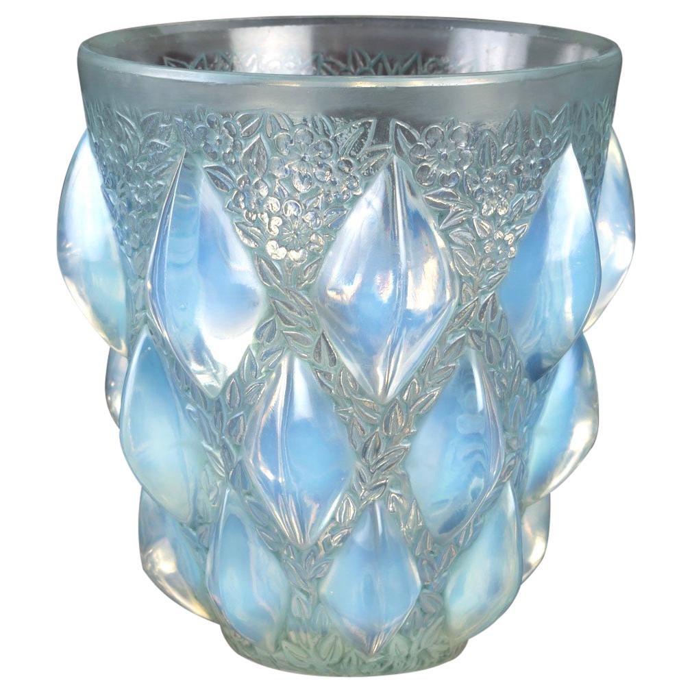 1927 René Lalique Rampillon Vase in Opalescent Glass with Blue-Green Patina