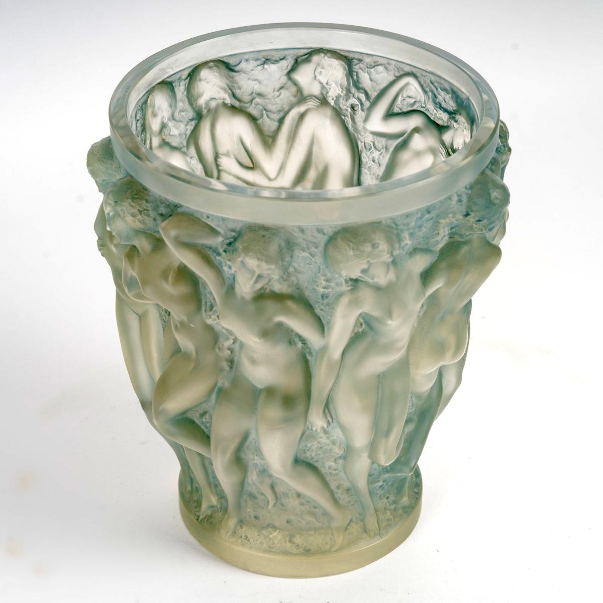 vase lalique bacchantes occasion