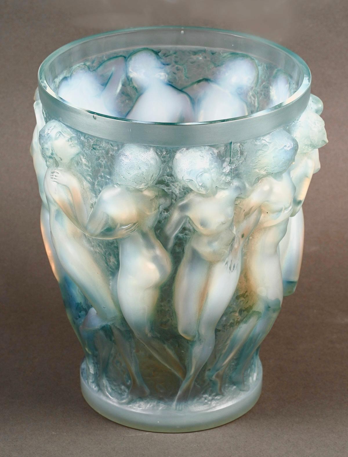 Art Deco 1927 René Lalique, Vase Bacchantes Opalescent Glass with Blue Patina