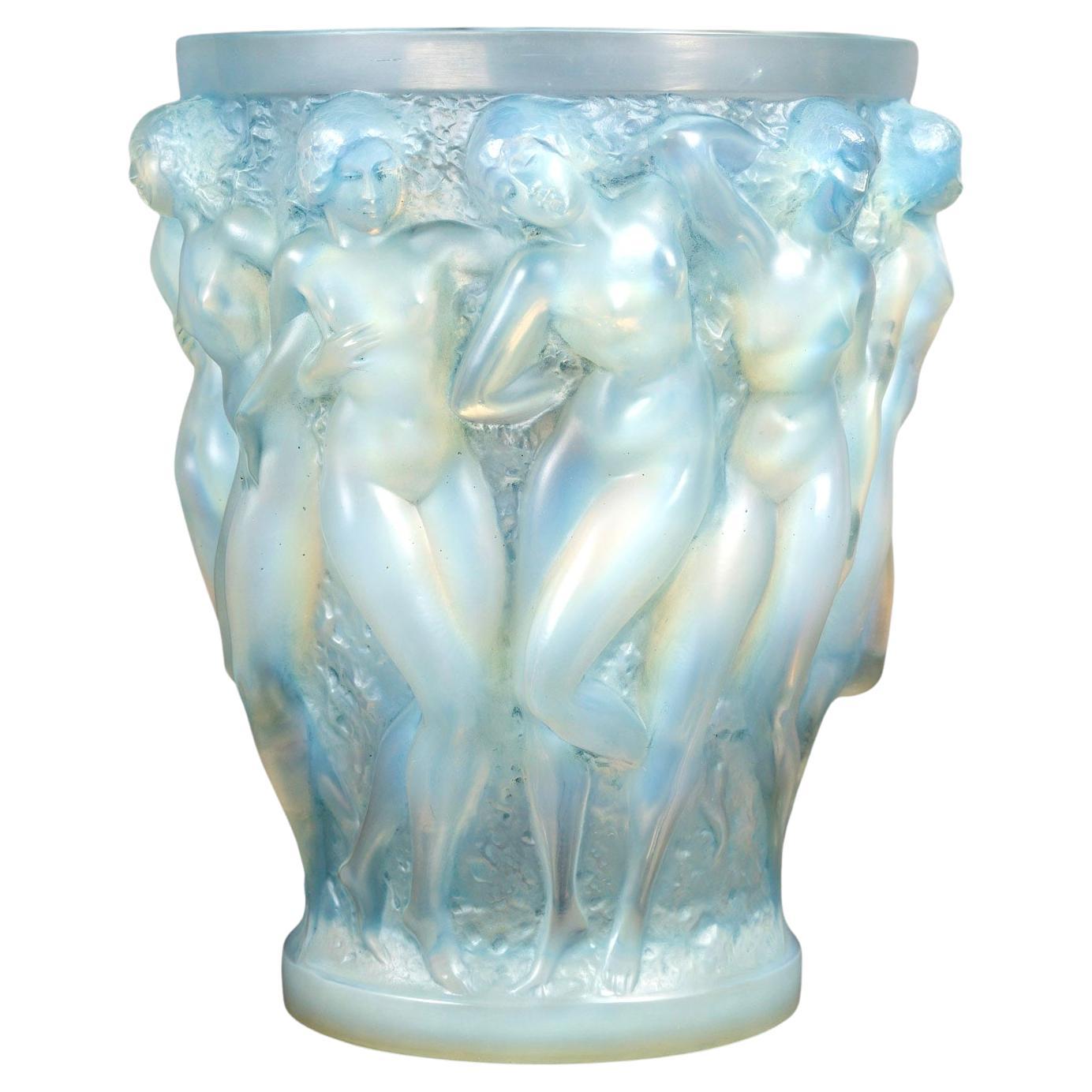 1927 René Lalique, Vase Bacchantes Opalescent Glass with Blue Patina