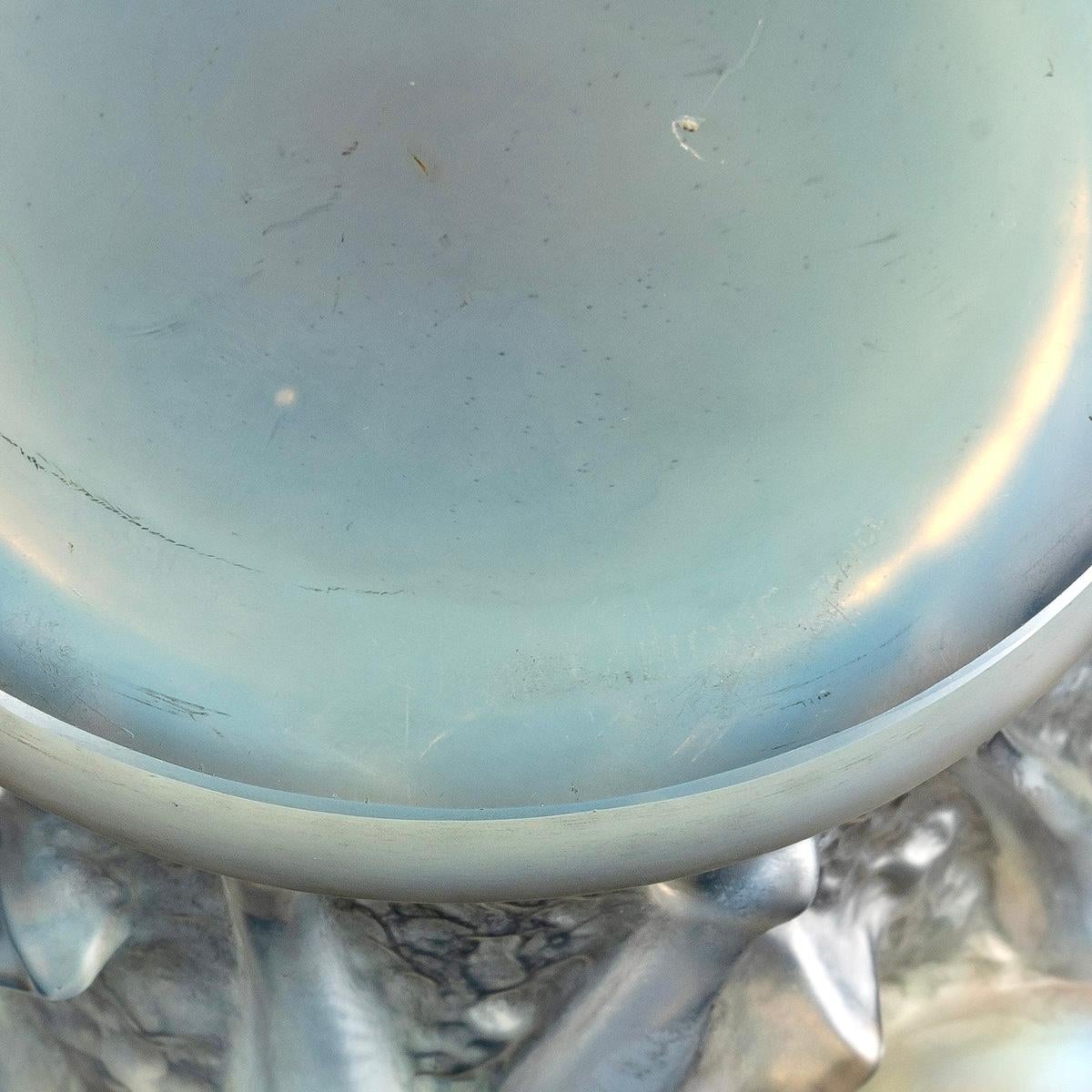 1927 René Lalique, Vase Bacchantes Opalescent Glass with Original Bronze Base 3