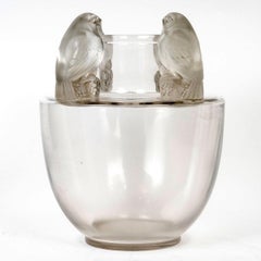 1927 René Lalique - Vase Bellecour Frosted Glass
