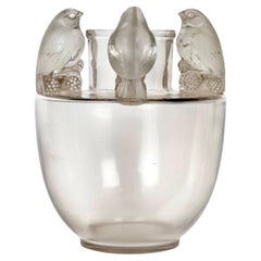 Antique 1927 René Lalique - Vase Bellecour Frosted Glass