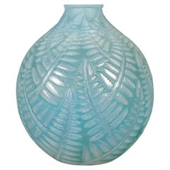 1927 René Lalique Vase Espalion Cased Opalescent Glass with Blue Patina