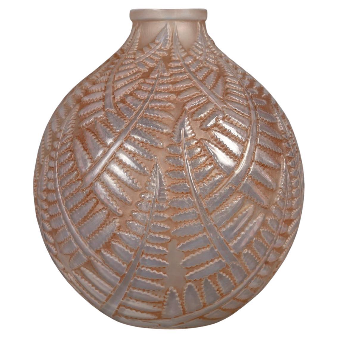 1927 René Lalique Vase Espalion Cased Opalescent Glass with Pinky Sepia Patina