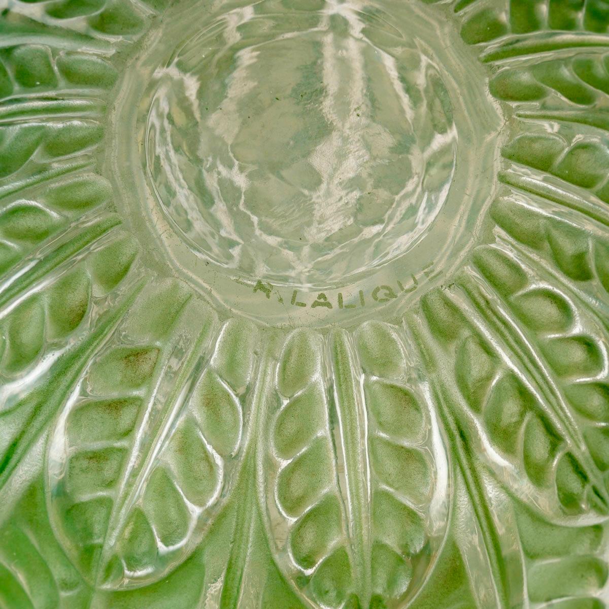 Molded 1927 René Lalique - Vase Malesherbes Glass With Green Patina For Sale
