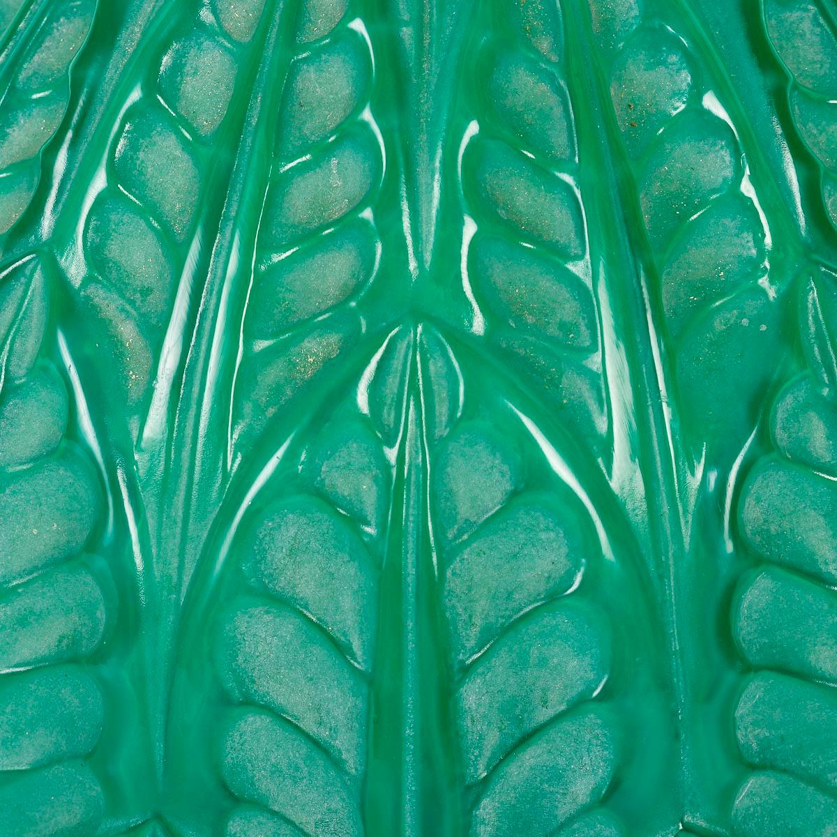 French 1927 René Lalique Vase Malesherbes Jade Peppermint Green Glass White Patina