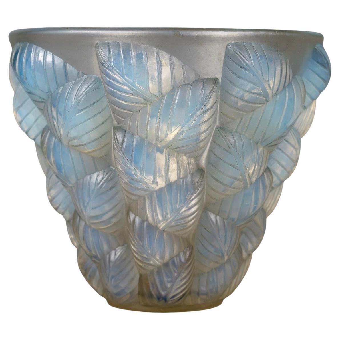 1927 René Lalique - Vase Moissac Opalescent Glass with Blue Patina