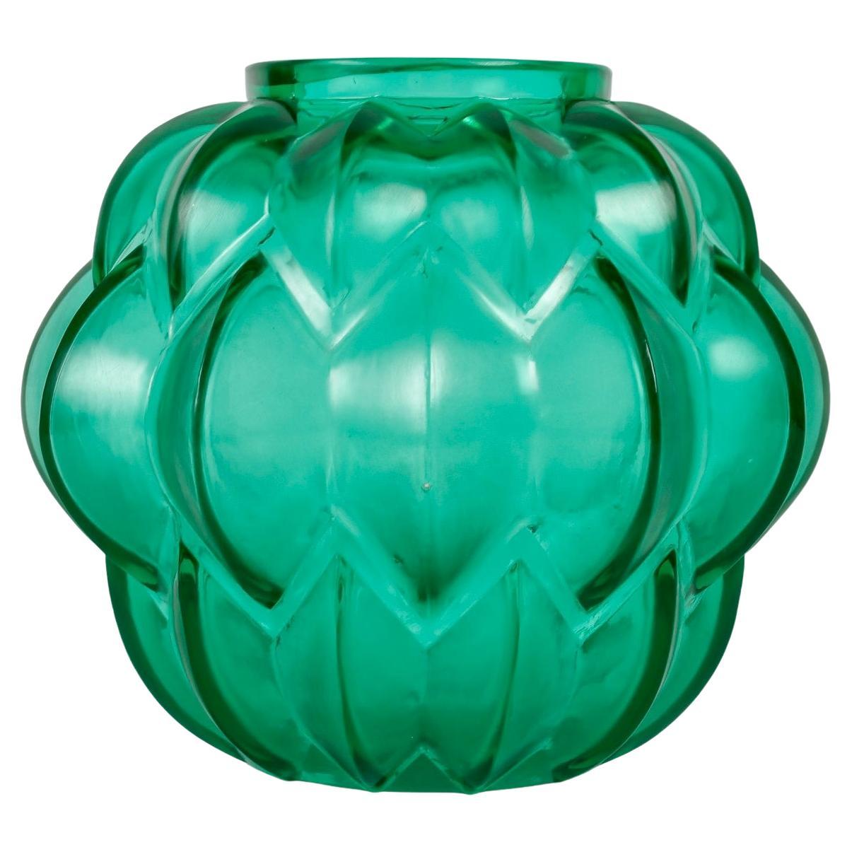 1927 René Lalique - Vase Nivernais Smaragdgrünes Glas