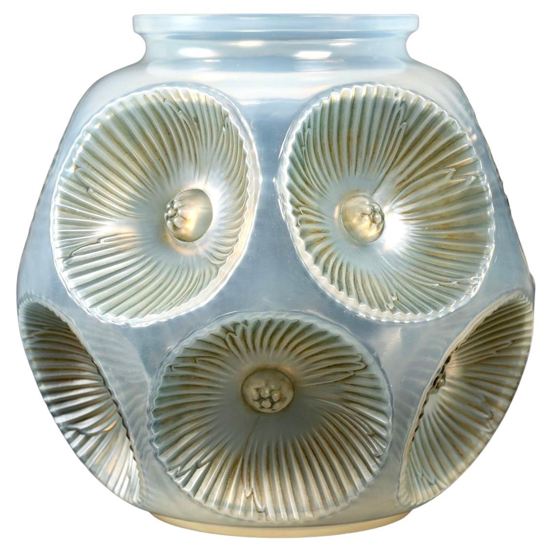 1914 René Lalique Vase Courges Triple Cased Opalescent With Blue Grey