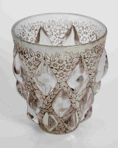 1927 Vase René Lalique Verre Rampillon à patine grise