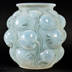 1927 René Lalique, Vase Tulipes Double Cased Opalescent Glass with Blue Patina