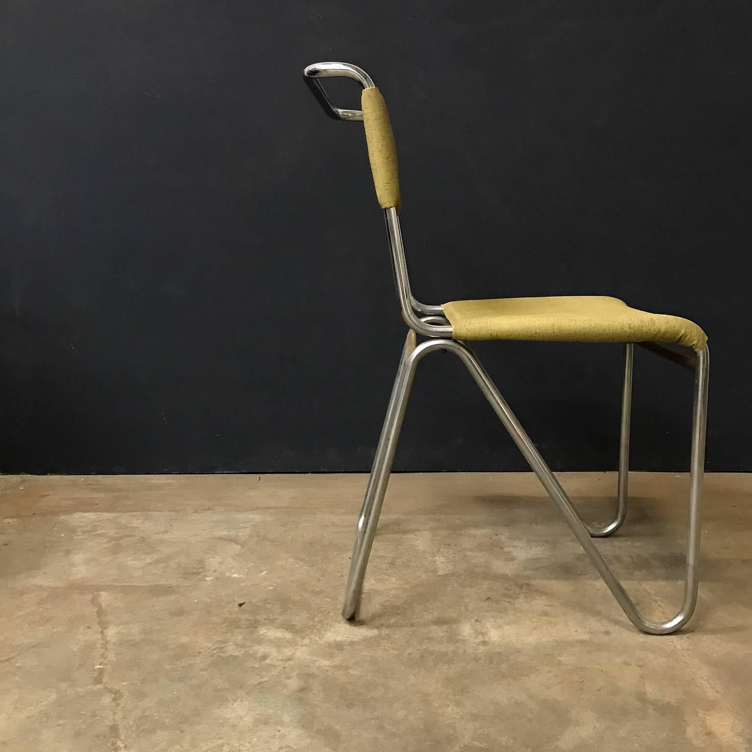 Industriel 1927, W.H. Gispen pour Gispen, chaise Diagonal 102 en faux cuir jaune d'origine en vente