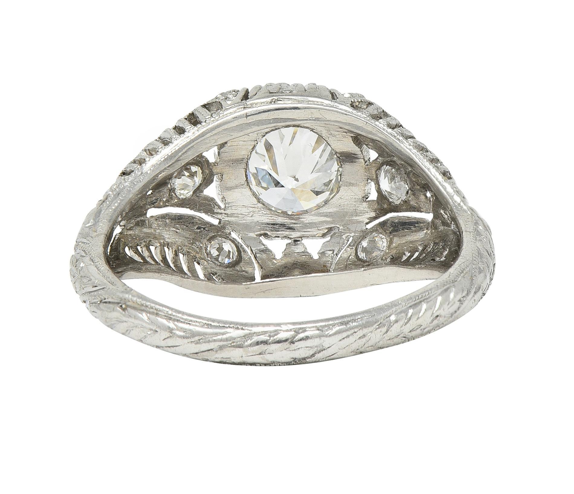 Bague de fiançailles Art déco de 1928 en platine avec diamant européen ancien 0,56 carat Unisexe en vente