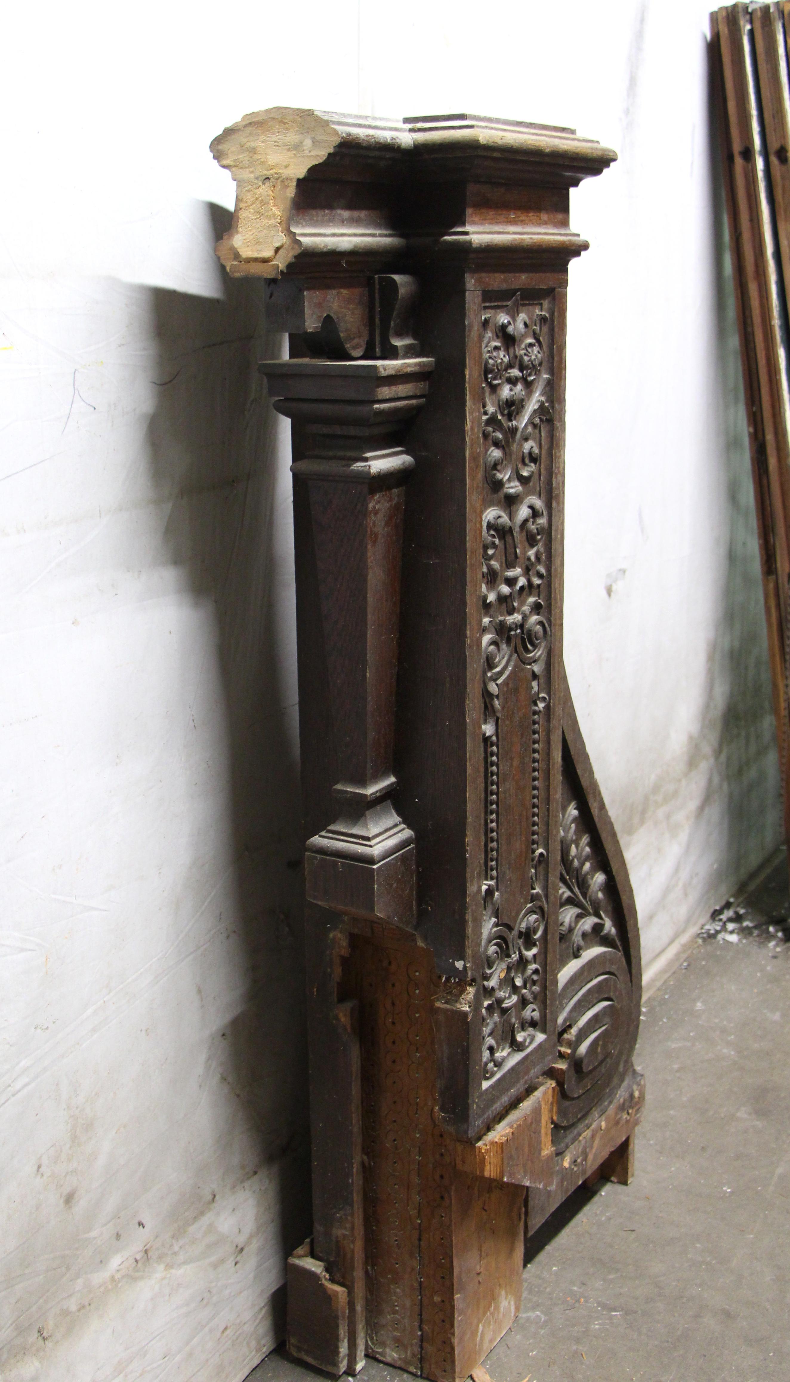 1928 Intricately Carved Oak Newel Post from the Rose Hill Tudor Mansion 3