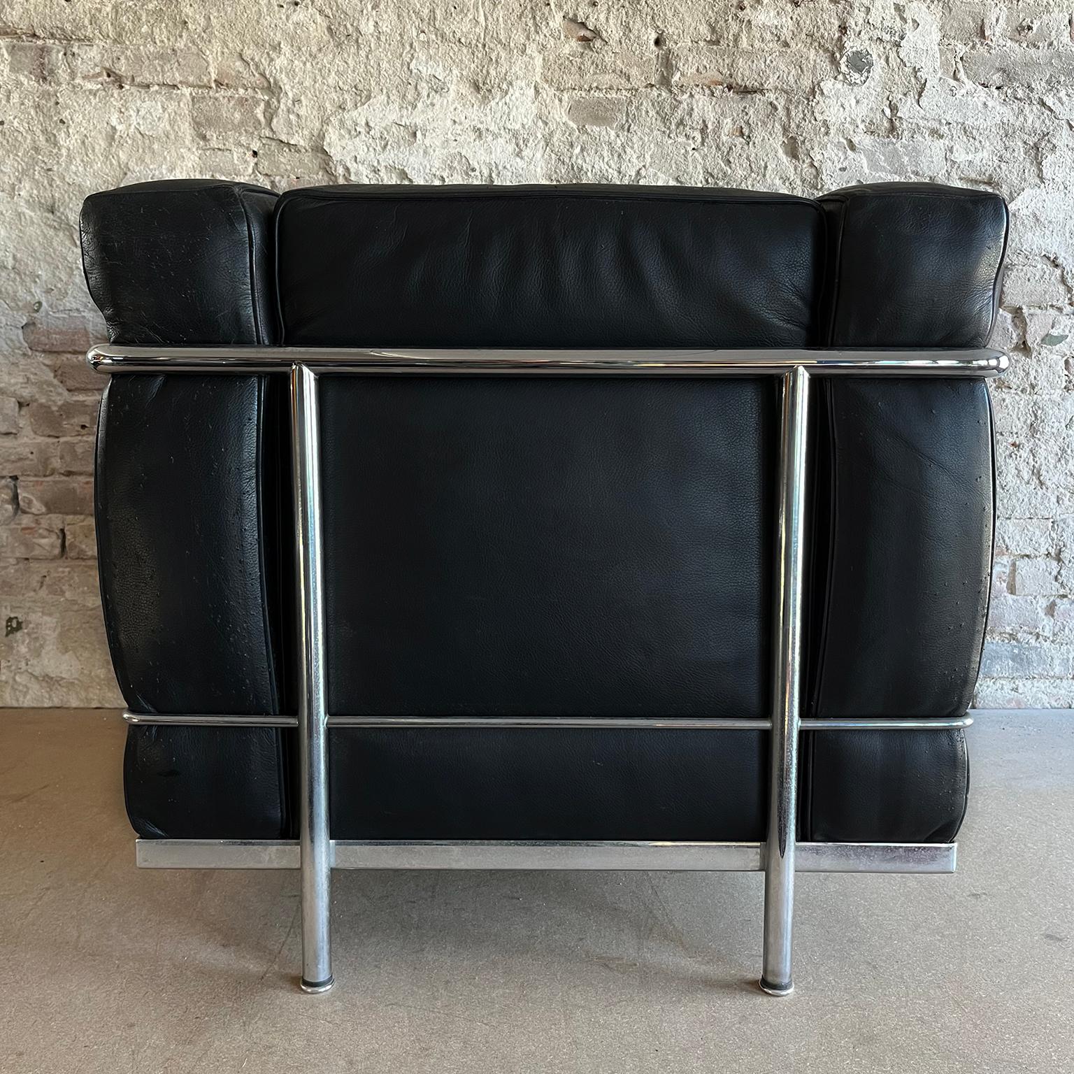 Metal 1928, Le Corbusier, LC2 Easy Chair Black Leather by Cassina