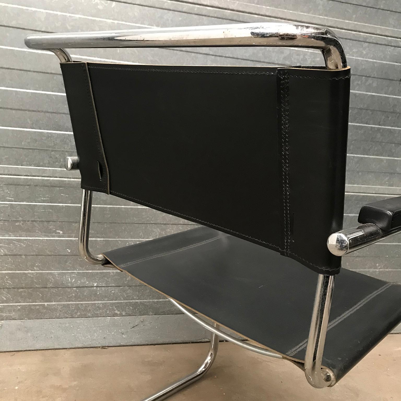1928, Marcel Breuer for THonet, B34 Side Chair in Black Leather 7