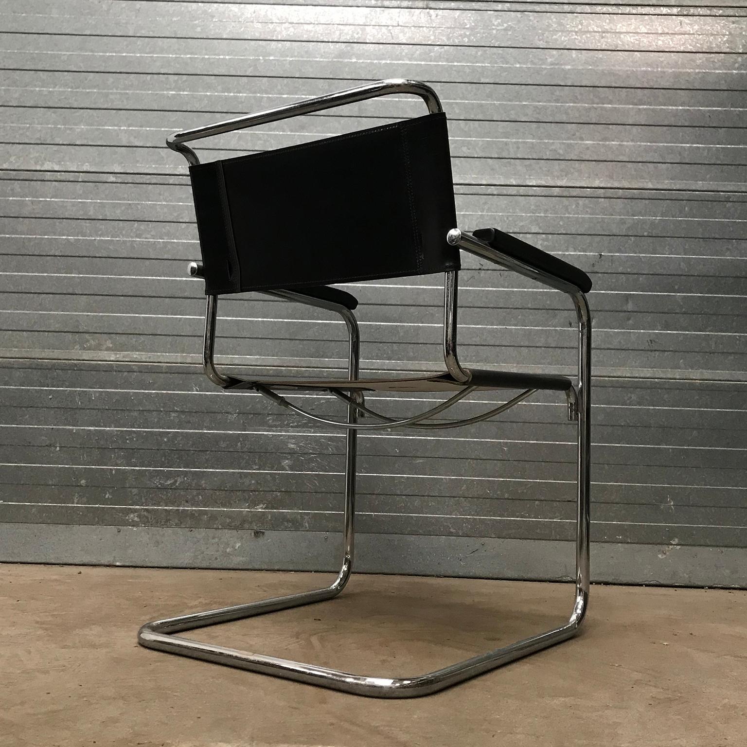 German 1928, Marcel Breuer for THonet, B34 Side Chair in Black Leather