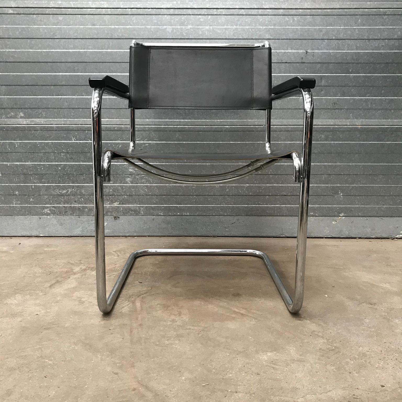 Metal 1928, Marcel Breuer for THonet, B34 Side Chair in Black Leather