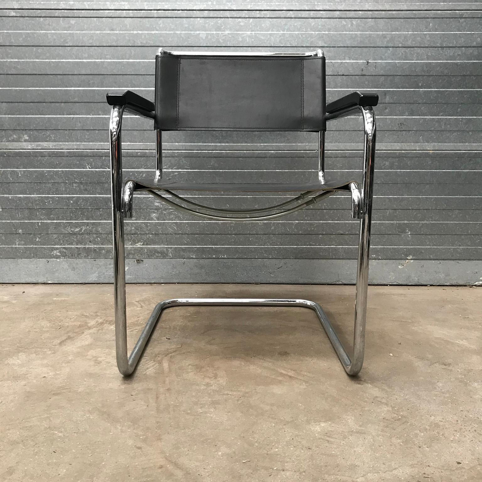 1928, Marcel Breuer für THonet, B34 Beistellstuhl aus schwarzem Leder 1