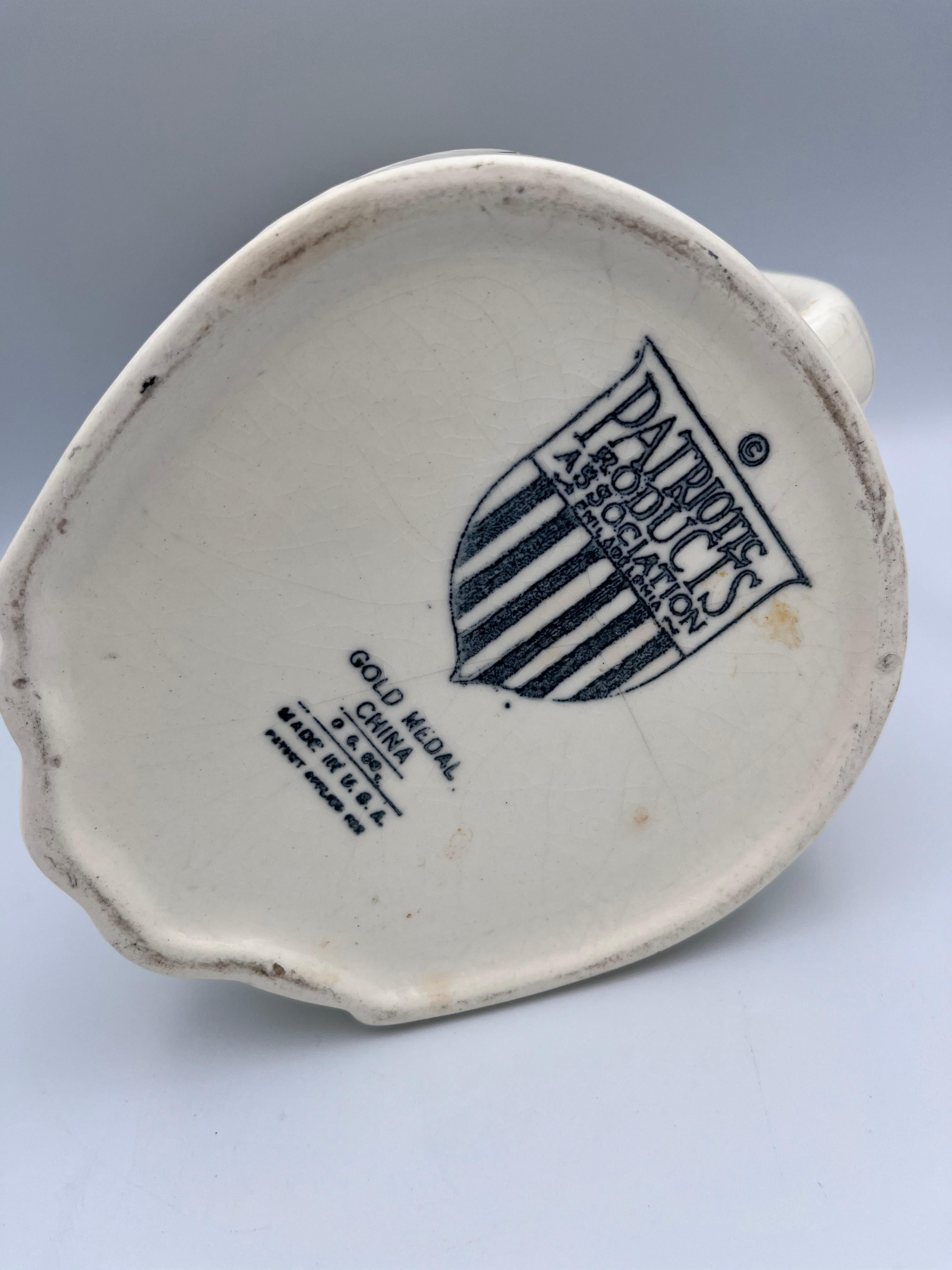 1928 Paire de produits patriotiques pour les élections  Herbert Hoover Alfred Smith Pitchers en vente 10