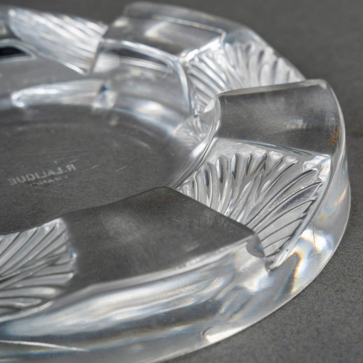 1928 René Lalique - Cenicero Art Déco Cuba Cristal Transparente Francés en venta