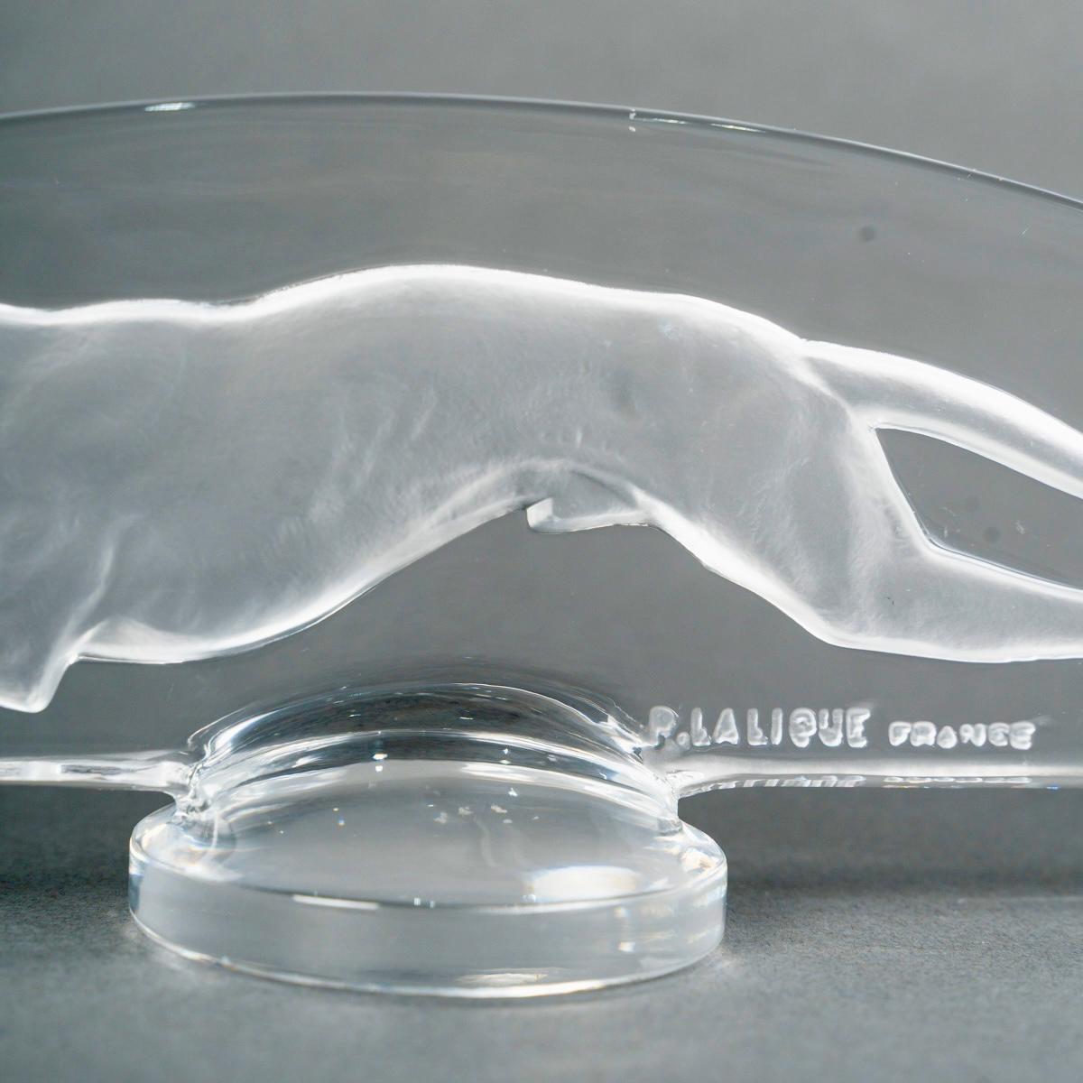 1928 René Lalique Coche Mascota Adorno Capucha Levrier Galgo Vidrio Francés en venta