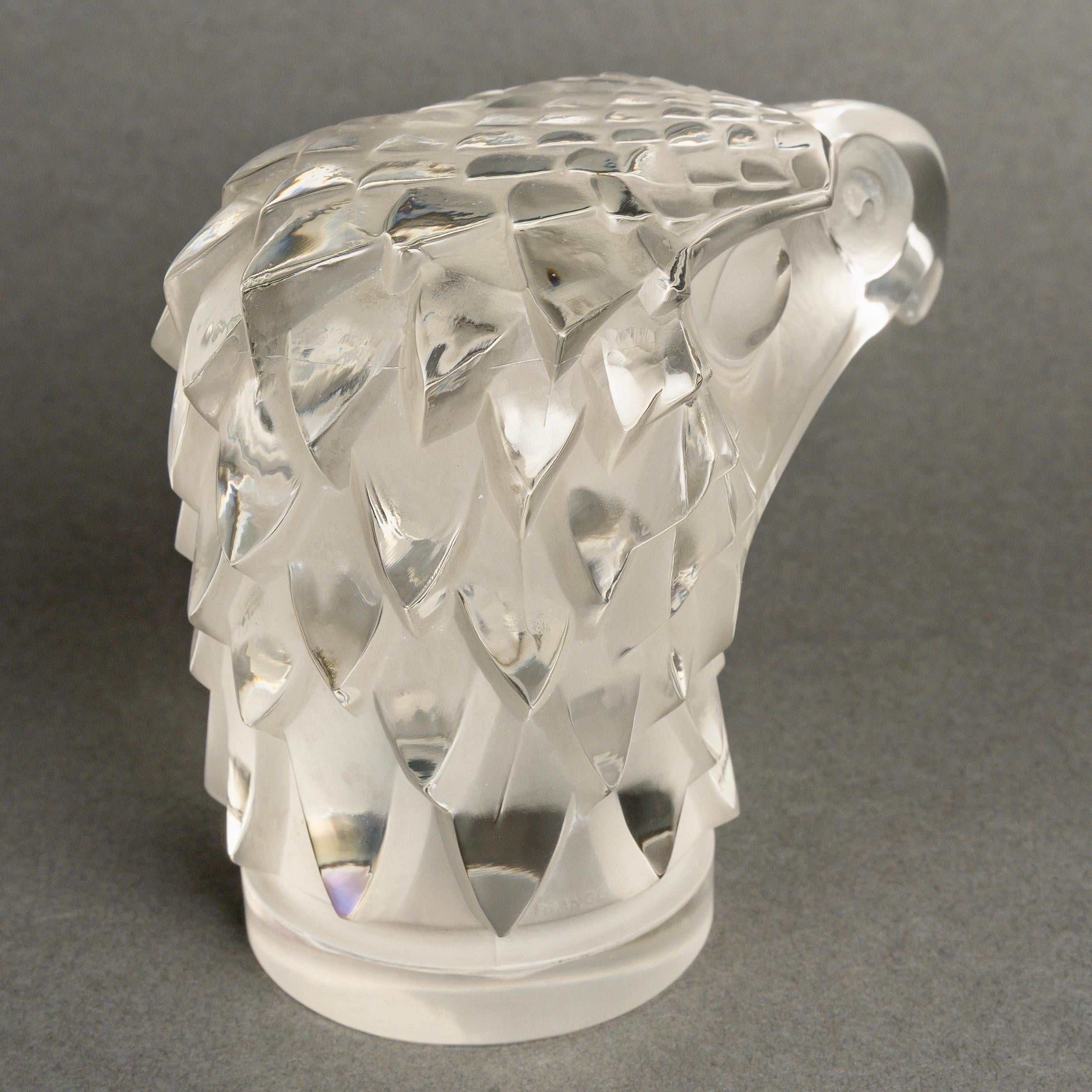 1928 René Lalique Auto Maskottchen Hood's Ornament Tete d'Aigle Glas, Adlerkopf (Geformt) im Angebot