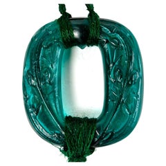 1928 Rene Lalique Lezards Pendant Green Glass, Lizards