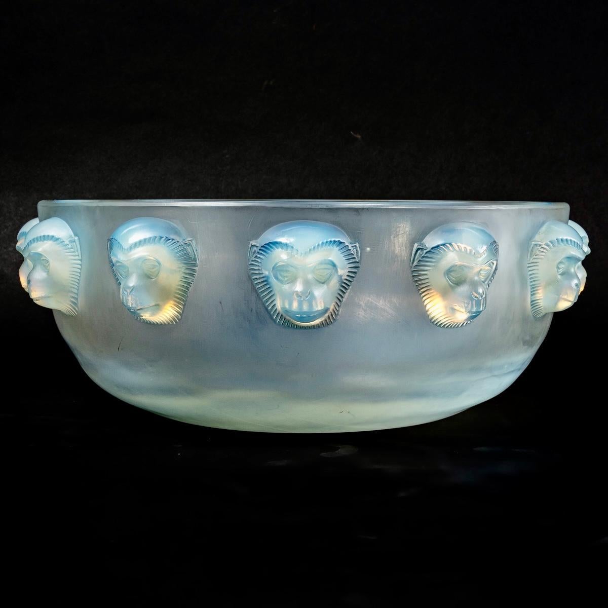 Art Deco 1928 René Lalique Madagascar Coupe Bowl Opalescent Glass, Monkeys