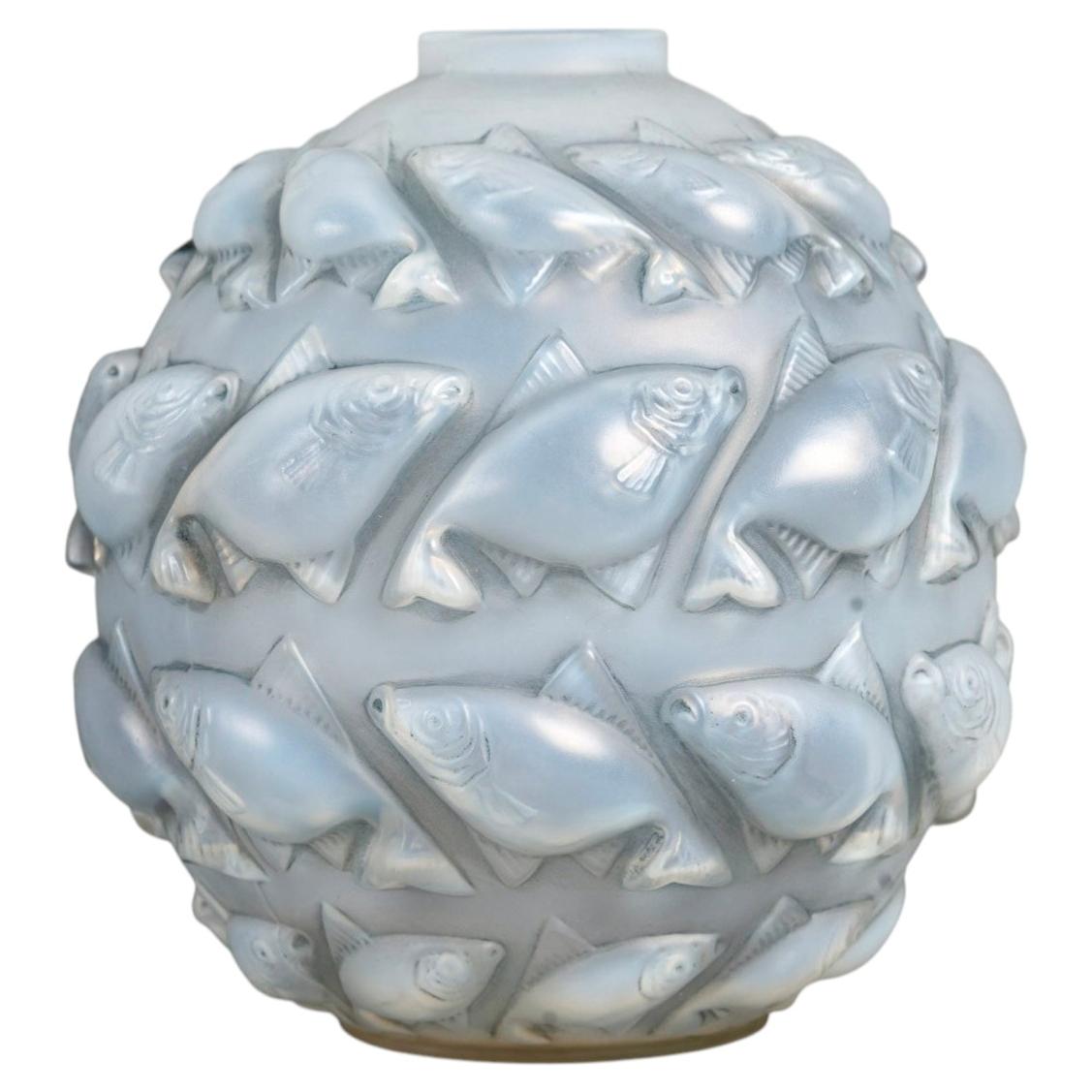 1928 René Lalique - Vase Camaret Cased Opalescent Glass With Blue Grey Patina