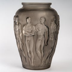 1928 René Lalique, Vase Palestre Frosted Glass with Grey Patina, Nude Men