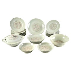 1928 Suzanne Lalique & Haviland, Paquerettes Celadon Porcelain Tableware Set