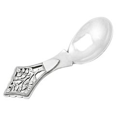1929 Sterling Silver Caddy Spoon by Henry George Murphy